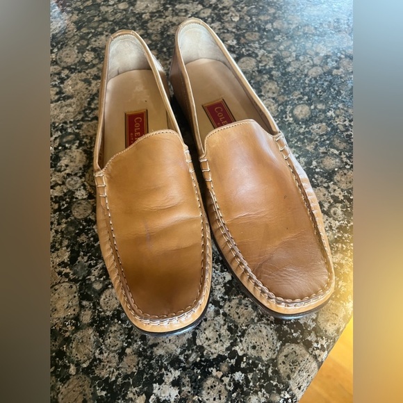 Cole Haan City ladies driver loafers 8 AA. Excellent condition tan slip on - Picture 9 of 16